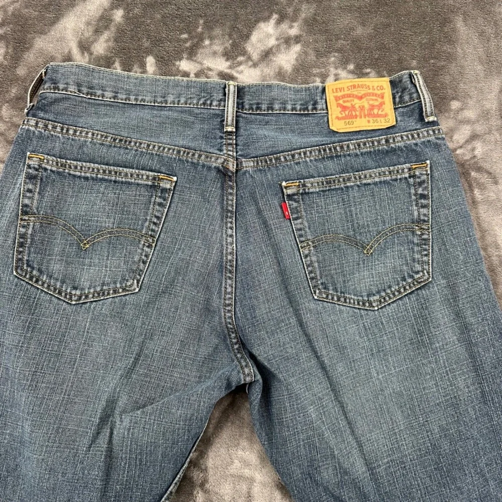 Levis 569 Loose Straight Leg Jeans Mens 36x32 Blue Denim Relaxed Fit Pants